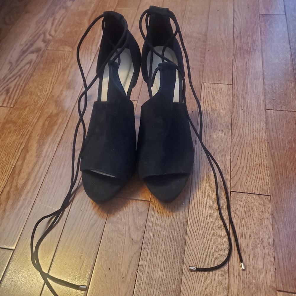 Aldo Tilley Black Suede Ankle Strap Platform Heels Size 8